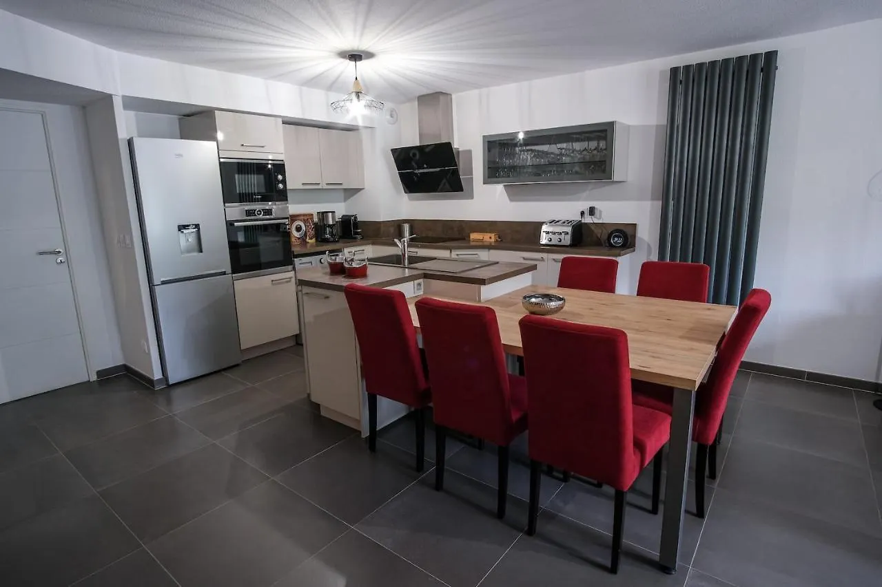 Superb Apt With Balcony In Briancon France